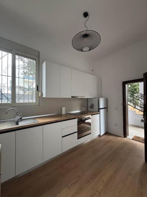 Edlira Apartments Драч Екстериор снимка