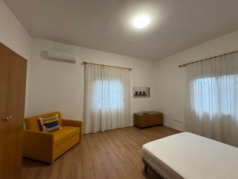 Edlira Apartments Драч Екстериор снимка
